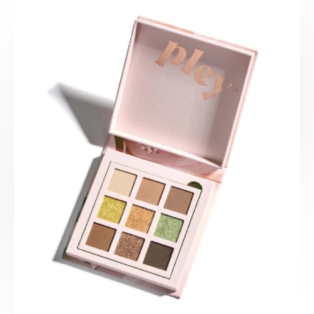 Pley Beauty Nudie Palette New in Box